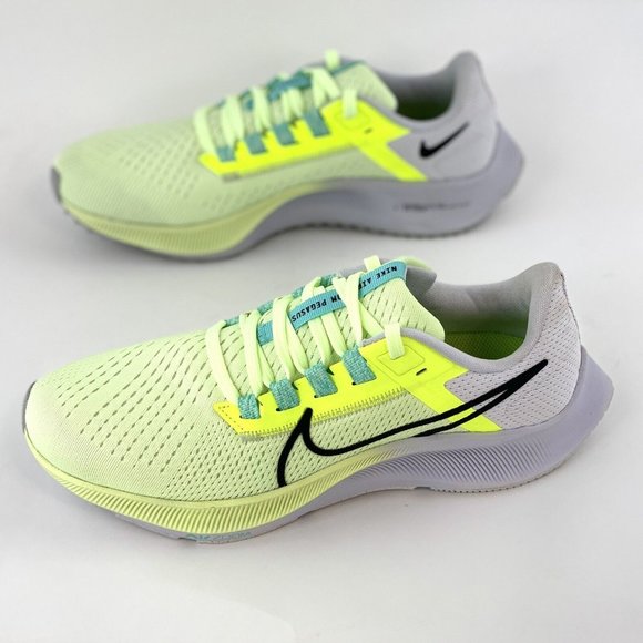Nike Air Zoom Pegasus 38 Fast Pack Women's Sneakers Shoes Green NO SHOE BOX - Picture 2 of 12